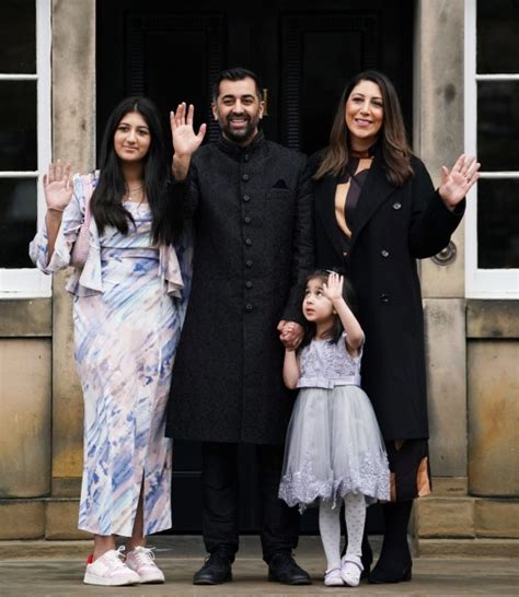 humza yousaf two daughters
